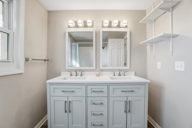 7312 Antebellum Boulevard, Fort Wayne, IN 46815