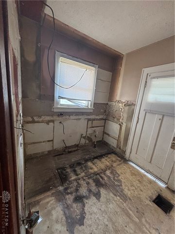 30 Kurtz Avenue, Dayton, OH 45405