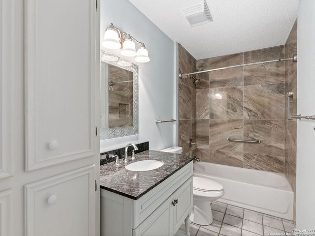 200 Cedar Park, New Braunfels, TX 78132