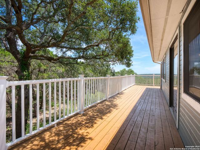 200 Cedar Park, New Braunfels, TX 78132