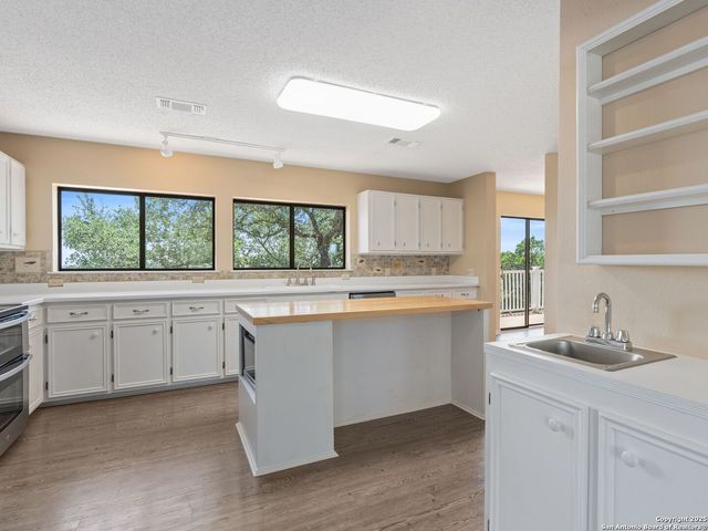 200 Cedar Park, New Braunfels, TX 78132