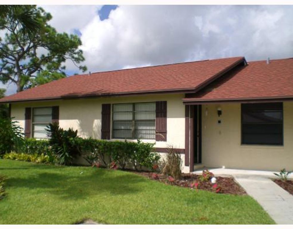 451 Glenwood Drive, West Palm Beach, FL 33415