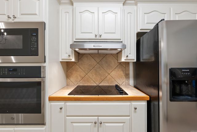 116 Orleans Drive, Maumelle, AR 72113