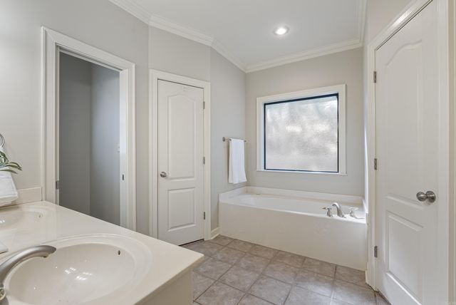 116 Orleans Drive, Maumelle, AR 72113