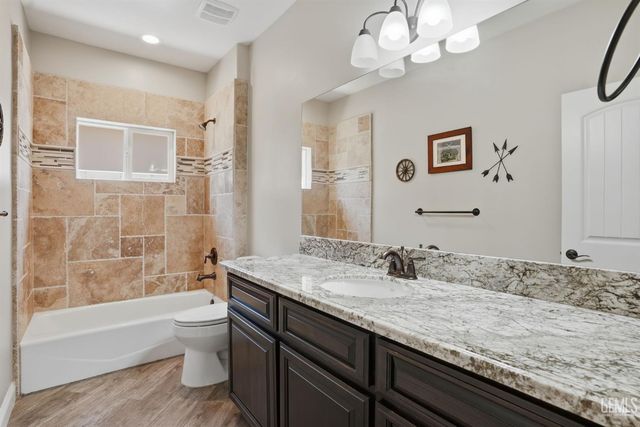 15119 Cotton Blossom Avenue, Bakersfield, CA 93314