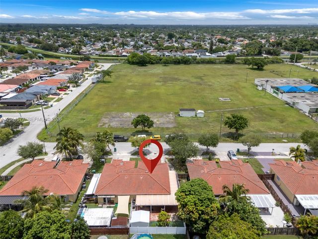 12260 SW 214th St 2, Miami, FL 33177