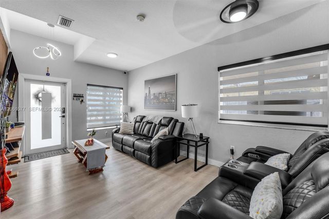 12260 SW 214th St 2, Miami, FL 33177