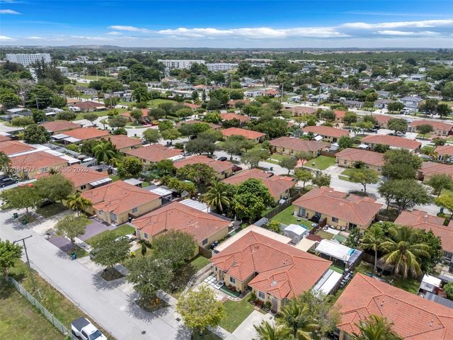 12260 SW 214th St 2, Miami, FL 33177