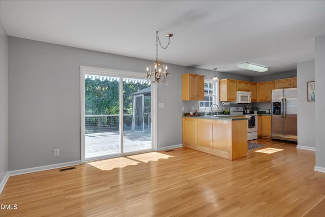 204 Esteban Court, Mebane, NC 27302