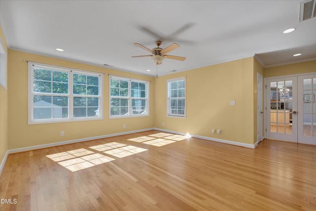 204 Esteban Court, Mebane, NC 27302