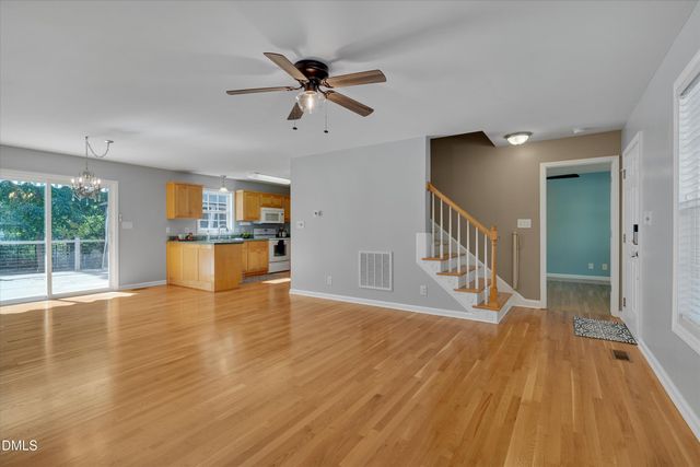 204 Esteban Court, Mebane, NC 27302