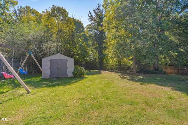 204 Esteban Court, Mebane, NC 27302