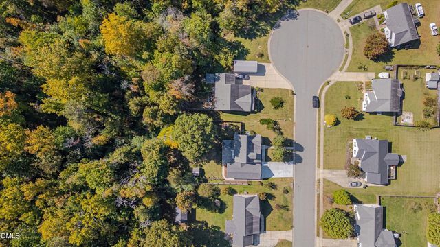 204 Esteban Court, Mebane, NC 27302