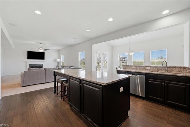 443 Spring Hill PL, Smithfield, VA 23430