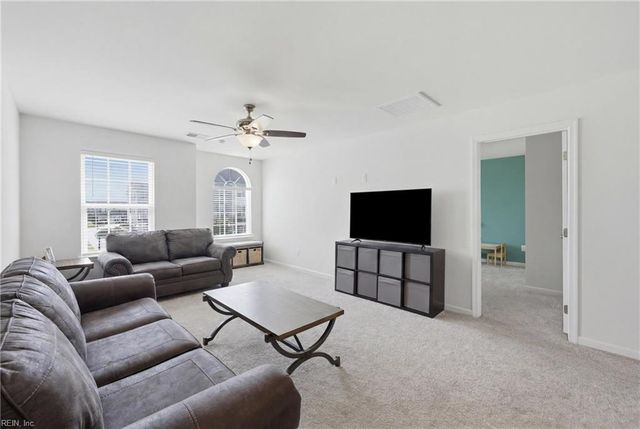 443 Spring Hill PL, Smithfield, VA 23430