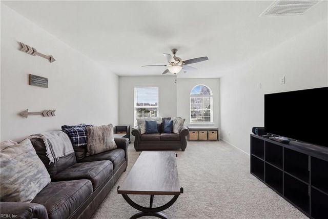 443 Spring Hill PL, Smithfield, VA 23430