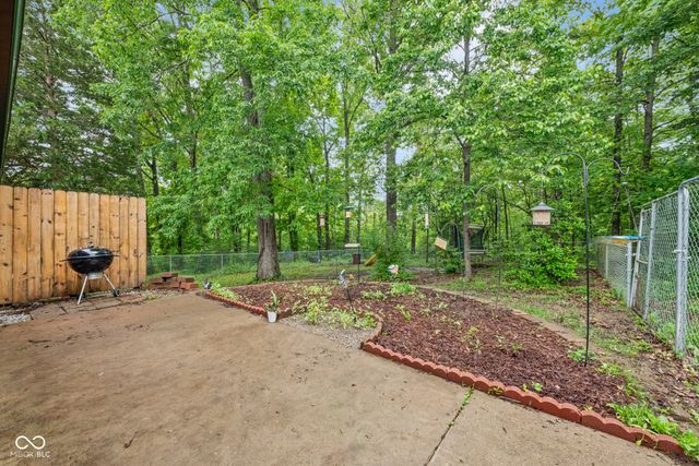4950 Gene Lane, Nashville, IN 47448