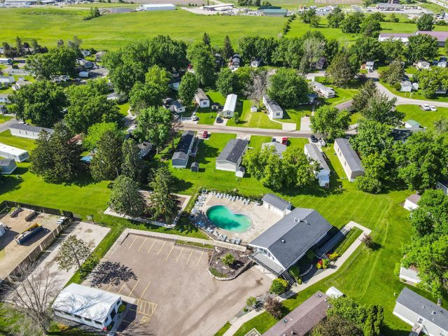 2009 Osprey Pl NW, Stewartville, MN 55976