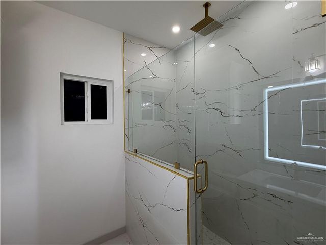 301 N 30th Street, Hidalgo, TX 78557