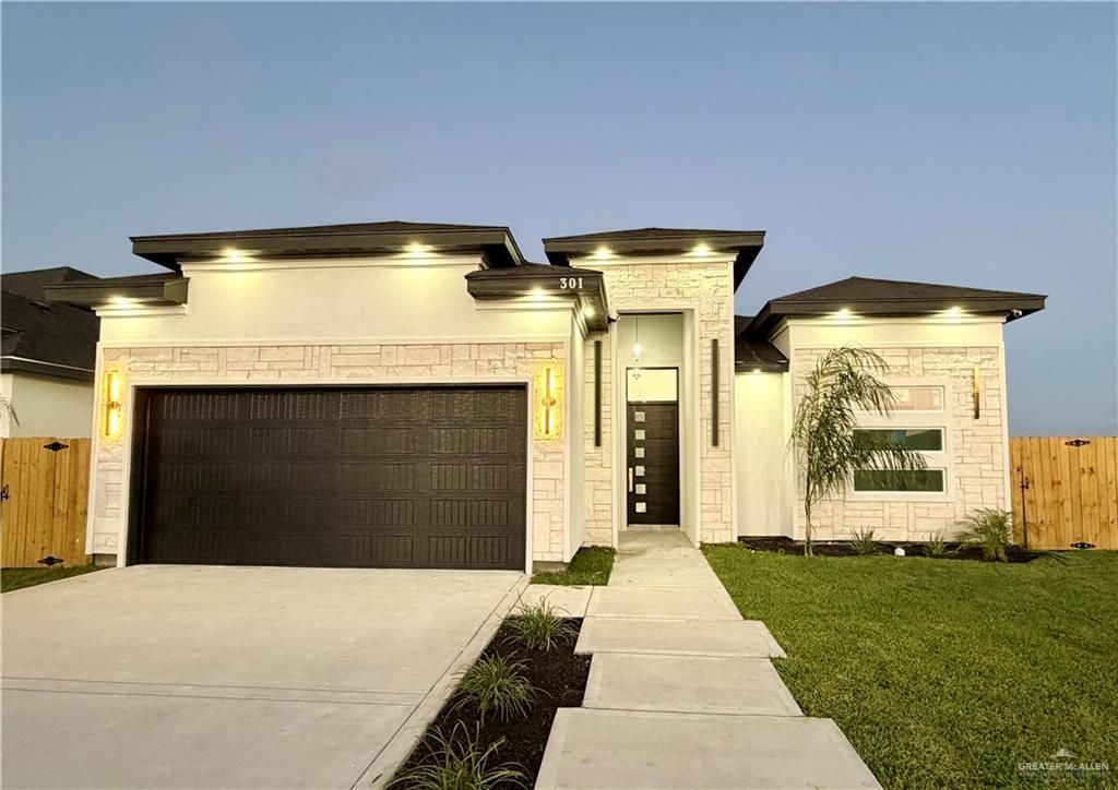 301 N 30th Street, Hidalgo, TX 78557