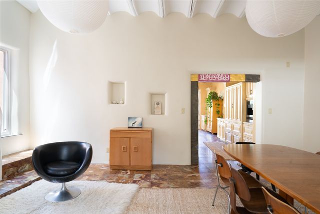 415 Camino Delora, Santa Fe, NM 87505