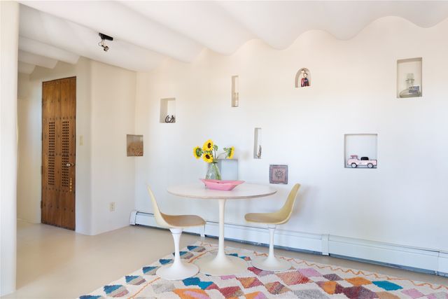 415 Camino Delora, Santa Fe, NM 87505