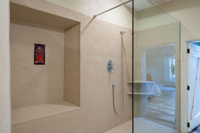 415 Camino Delora, Santa Fe, NM 87505