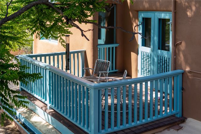 415 Camino Delora, Santa Fe, NM 87505