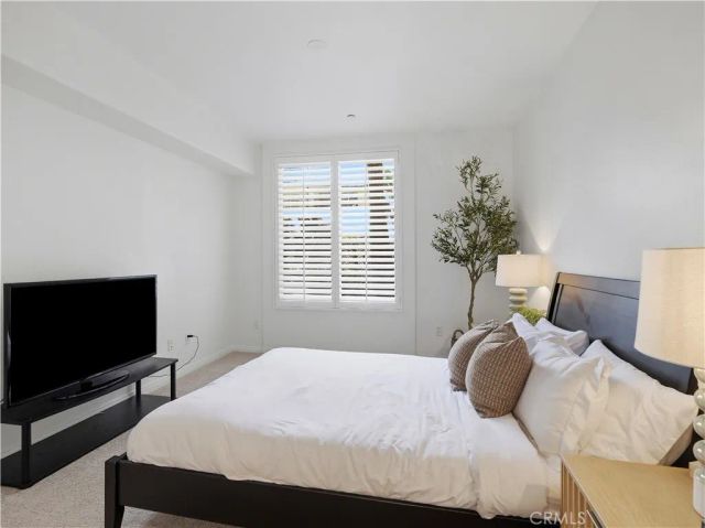 4234 Tradewinds Drive, Oxnard, CA 93035