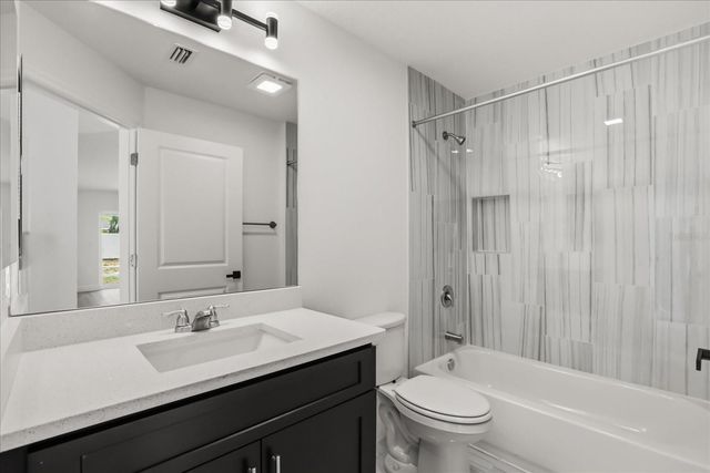 712 BEECHER STREET, Leesburg, FL 34748