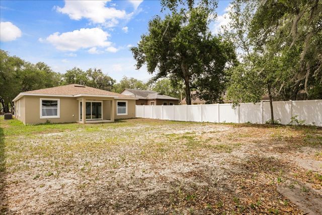 712 BEECHER STREET, Leesburg, FL 34748