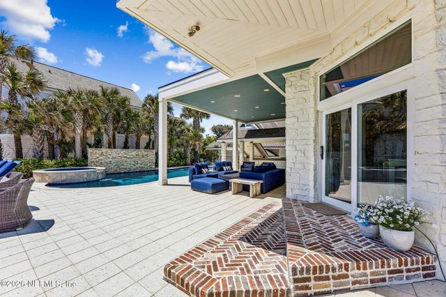 4 OCEAN RIDGE Court, Ponte Vedra Beach, FL 32082