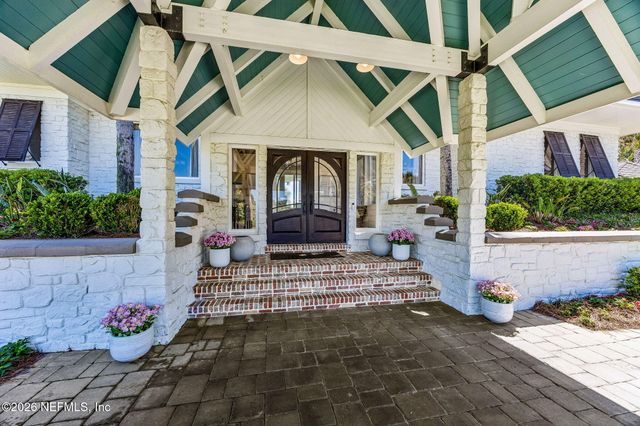 4 OCEAN RIDGE Court, Ponte Vedra Beach, FL 32082