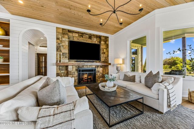 4 OCEAN RIDGE Court, Ponte Vedra Beach, FL 32082