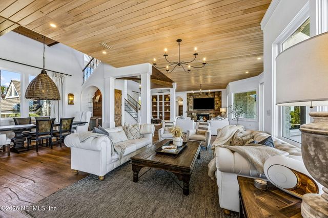 4 OCEAN RIDGE Court, Ponte Vedra Beach, FL 32082