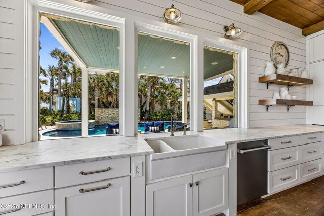 4 OCEAN RIDGE Court, Ponte Vedra Beach, FL 32082