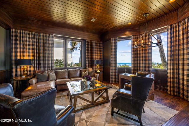 4 OCEAN RIDGE Court, Ponte Vedra Beach, FL 32082