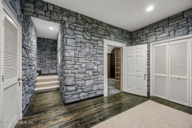 4 OCEAN RIDGE Court, Ponte Vedra Beach, FL 32082