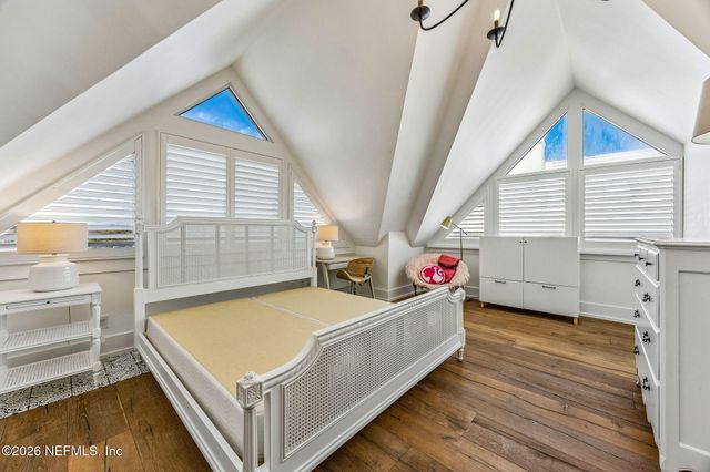 4 OCEAN RIDGE Court, Ponte Vedra Beach, FL 32082