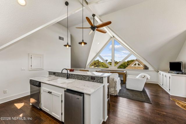 4 OCEAN RIDGE Court, Ponte Vedra Beach, FL 32082