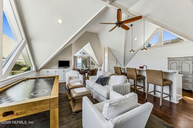 4 OCEAN RIDGE Court, Ponte Vedra Beach, FL 32082