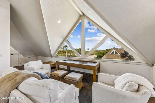 4 OCEAN RIDGE Court, Ponte Vedra Beach, FL 32082