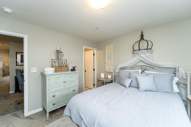 5205 Harvest Square Place NW, Rochester, MN 55901