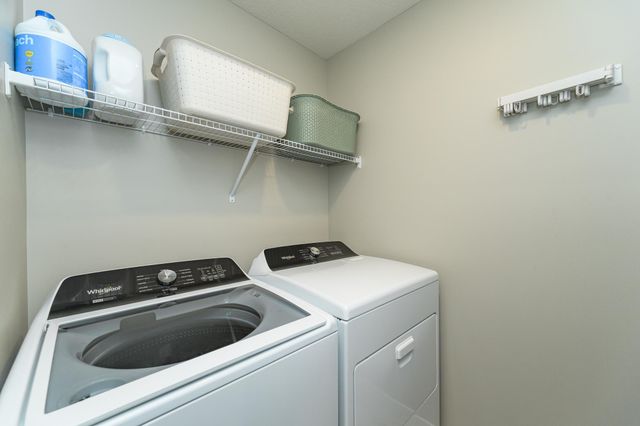 5205 Harvest Square Place NW, Rochester, MN 55901