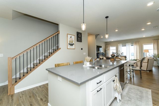 5205 Harvest Square Place NW, Rochester, MN 55901