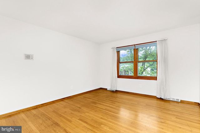 130 CIRCLE RD, Pasadena, MD 21122