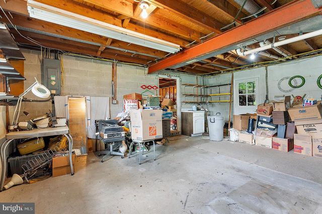 130 CIRCLE RD, Pasadena, MD 21122