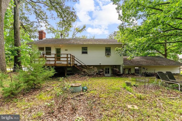 130 CIRCLE RD, Pasadena, MD 21122