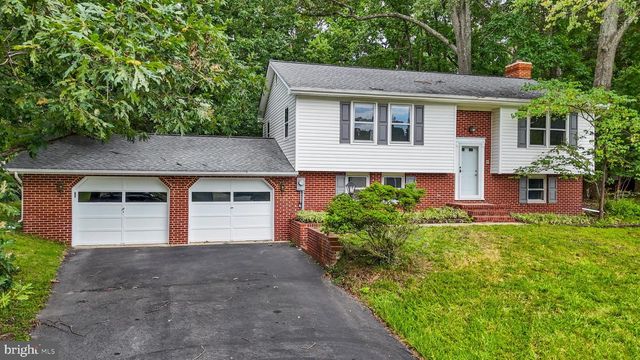 130 CIRCLE RD, Pasadena, MD 21122