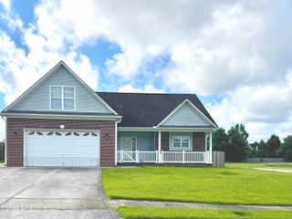 117 Ravenscroft Way, Jacksonville, NC 28540